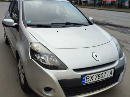 Серый Рено Клио, объемом двигателя 1.15 л и пробегом 174 тыс. км за 5600 $, фото 1 на Automoto.ua