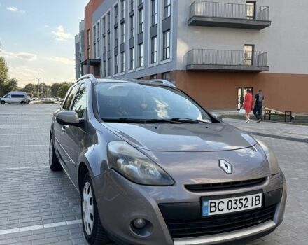 Сірий Рено Кліо, об'ємом двигуна 1.5 л та пробігом 284 тис. км за 4920 $, фото 1 на Automoto.ua