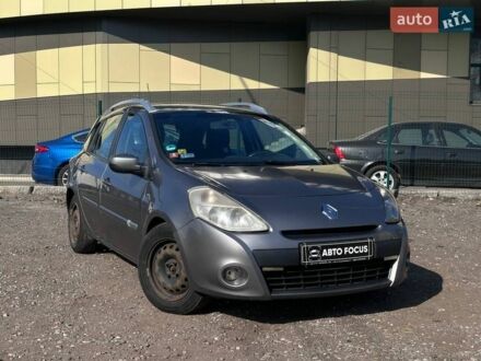 Серый Рено Клио, объемом двигателя 1.46 л и пробегом 382 тыс. км за 4490 $, фото 1 на Automoto.ua