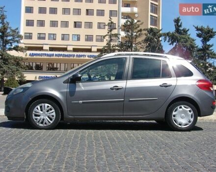 Серый Рено Клио, объемом двигателя 1.5 л и пробегом 208 тыс. км за 5300 $, фото 1 на Automoto.ua