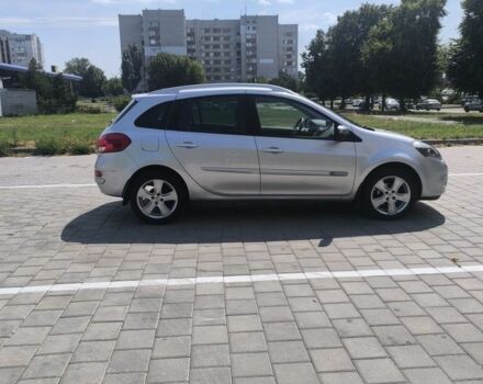 Сірий Рено Кліо, об'ємом двигуна 1.5 л та пробігом 233 тис. км за 6550 $, фото 1 на Automoto.ua