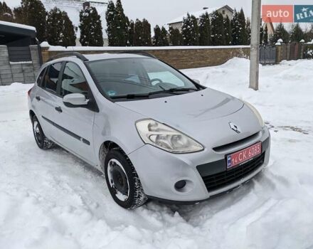 Сірий Рено Кліо, об'ємом двигуна 1.5 л та пробігом 270 тис. км за 5999 $, фото 1 на Automoto.ua
