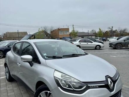 Серый Рено Клио, объемом двигателя 1.5 л и пробегом 262 тыс. км за 6299 $, фото 1 на Automoto.ua