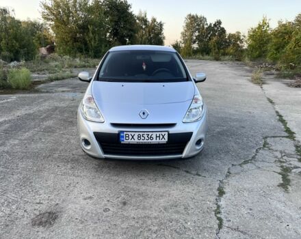 Серый Рено Клио, объемом двигателя 1.5 л и пробегом 271 тыс. км за 4810 $, фото 1 на Automoto.ua