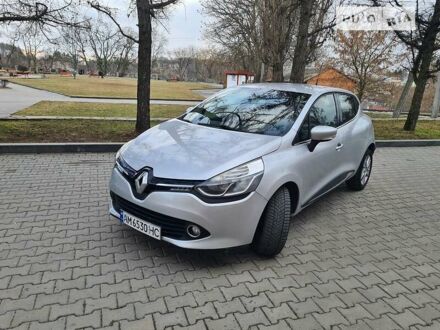 Рено Клио 2013 в Новорад-Волынском на Automoto.ua Серый Рено Клио, объемом двигателя 1.5 л и пробегом 197 тыс. км за 6899 $, фото 1 на Automoto.ua