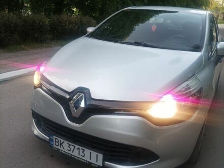 Серый Рено Клио, объемом двигателя 1.5 л и пробегом 211 тыс. км за 8056 $, фото 1 на Automoto.ua
