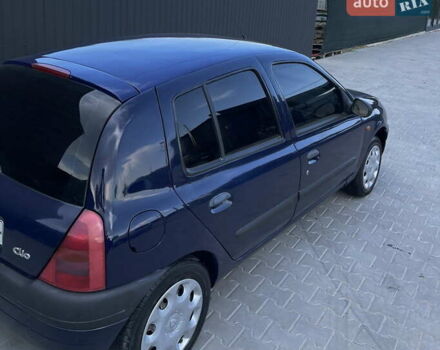 Синий Рено Клио, объемом двигателя 1.1 л и пробегом 162 тыс. км за 2450 $, фото 4 на Automoto.ua