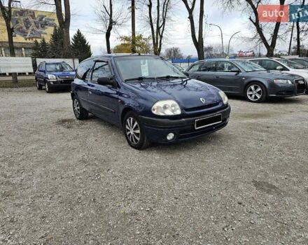 Синий Рено Клио, объемом двигателя 1.39 л и пробегом 230 тыс. км за 2999 $, фото 5 на Automoto.ua