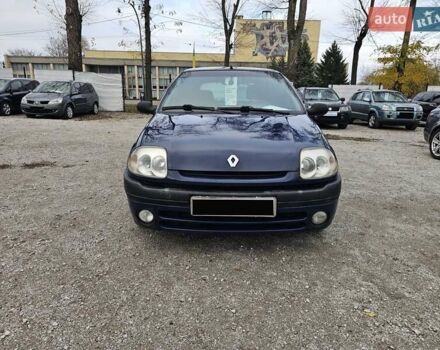 Синий Рено Клио, объемом двигателя 1.39 л и пробегом 230 тыс. км за 2999 $, фото 6 на Automoto.ua