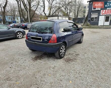 Синий Рено Клио, объемом двигателя 1.39 л и пробегом 230 тыс. км за 2999 $, фото 3 на Automoto.ua