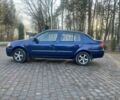 Синий Рено Клио, объемом двигателя 1.4 л и пробегом 273 тыс. км за 2350 $, фото 1 на Automoto.ua