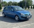 Синий Рено Клио, объемом двигателя 1.4 л и пробегом 243 тыс. км за 3500 $, фото 1 на Automoto.ua