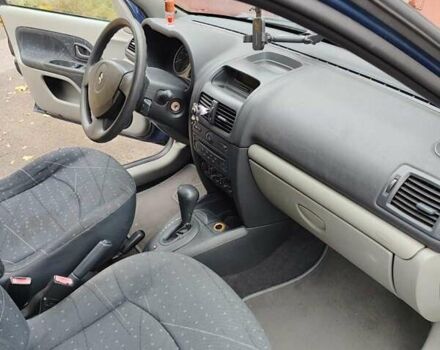 Рено Клио 2002 в Бердичеве на Automoto.ua Синий Рено Клио, объемом двигателя 1.39 л и пробегом 193 тыс. км за 4100 $, фото 12 на Automoto.ua