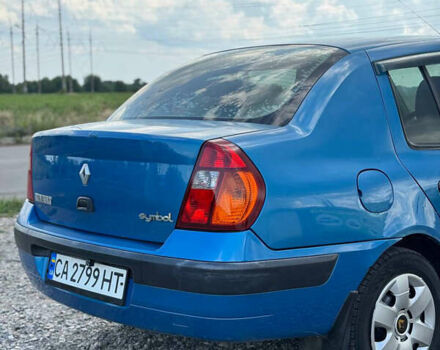 Синий Рено Клио, объемом двигателя 1.4 л и пробегом 390 тыс. км за 2500 $, фото 3 на Automoto.ua