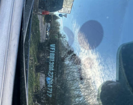 Синій Рено Кліо, об'ємом двигуна 1.4 л та пробігом 239 тис. км за 3700 $, фото 12 на Automoto.ua