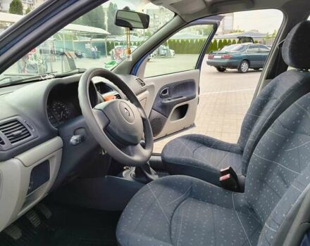Синий Рено Клио, объемом двигателя 1.1 л и пробегом 194 тыс. км за 4000 $, фото 11 на Automoto.ua