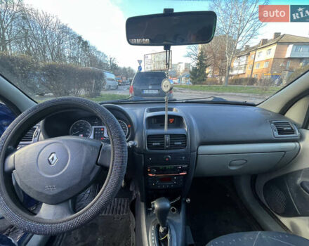 Синій Рено Кліо, об'ємом двигуна 1.4 л та пробігом 239 тис. км за 3700 $, фото 6 на Automoto.ua