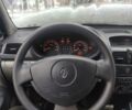 Синий Рено Клио, объемом двигателя 1.1 л и пробегом 97 тыс. км за 4200 $, фото 4 на Automoto.ua