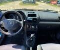 Синій Рено Кліо, об'ємом двигуна 1.2 л та пробігом 214 тис. км за 3200 $, фото 11 на Automoto.ua