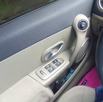 Синий Рено Клио, объемом двигателя 1.6 л и пробегом 132 тыс. км за 6500 $, фото 10 на Automoto.ua