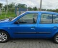 Синий Рено Клио, объемом двигателя 1.4 л и пробегом 278 тыс. км за 3300 $, фото 1 на Automoto.ua
