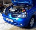 Синий Рено Клио, объемом двигателя 1.4 л и пробегом 210 тыс. км за 3200 $, фото 3 на Automoto.ua
