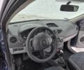 Синий Рено Клио, объемом двигателя 1.2 л и пробегом 215 тыс. км за 3900 $, фото 2 на Automoto.ua