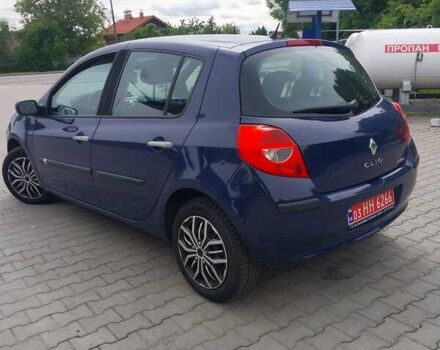 Синий Рено Клио, объемом двигателя 1.6 л и пробегом 141 тыс. км за 4650 $, фото 8 на Automoto.ua