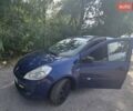 Синий Рено Клио, объемом двигателя 1.2 л и пробегом 250 тыс. км за 4000 $, фото 4 на Automoto.ua