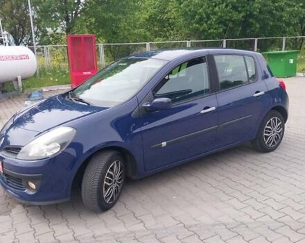 Синий Рено Клио, объемом двигателя 1.6 л и пробегом 141 тыс. км за 4650 $, фото 5 на Automoto.ua