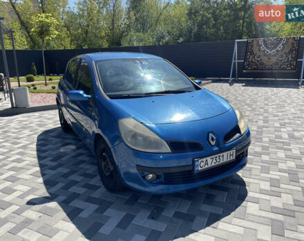 Синий Рено Клио, объемом двигателя 1.39 л и пробегом 218 тыс. км за 2900 $, фото 1 на Automoto.ua