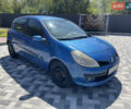 Синий Рено Клио, объемом двигателя 1.39 л и пробегом 218 тыс. км за 2900 $, фото 5 на Automoto.ua