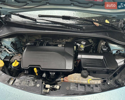 Синій Рено Кліо, об'ємом двигуна 1.15 л та пробігом 174 тис. км за 4000 $, фото 8 на Automoto.ua