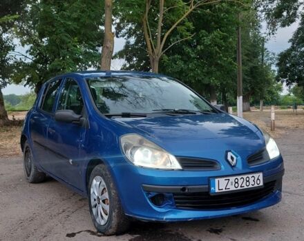 Синій Рено Кліо, об'ємом двигуна 1.5 л та пробігом 219 тис. км за 1600 $, фото 2 на Automoto.ua