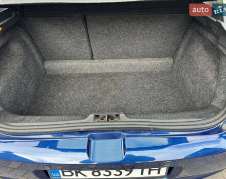 Синій Рено Кліо, об'ємом двигуна 1.6 л та пробігом 148 тис. км за 6100 $, фото 8 на Automoto.ua