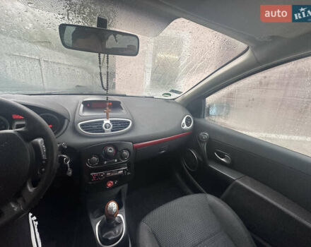 Синій Рено Кліо, об'ємом двигуна 1.15 л та пробігом 174 тис. км за 4000 $, фото 6 на Automoto.ua