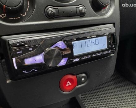 Синій Рено Кліо, об'ємом двигуна 1.5 л та пробігом 192 тис. км за 4490 $, фото 19 на Automoto.ua