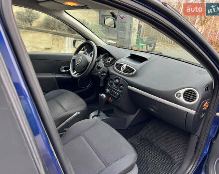 Синій Рено Кліо, об'ємом двигуна 1.6 л та пробігом 148 тис. км за 6100 $, фото 11 на Automoto.ua
