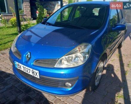 Синий Рено Клио, объемом двигателя 1.6 л и пробегом 153 тыс. км за 6850 $, фото 9 на Automoto.ua