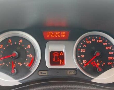 Синий Рено Клио, объемом двигателя 1.15 л и пробегом 125 тыс. км за 4700 $, фото 10 на Automoto.ua