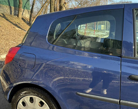 Синий Рено Клио, объемом двигателя 1.2 л и пробегом 181 тыс. км за 4100 $, фото 4 на Automoto.ua