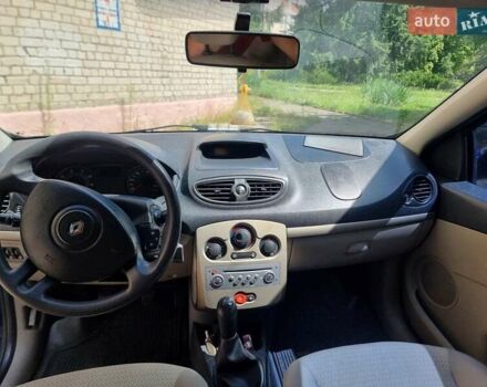 Синий Рено Клио, объемом двигателя 1.39 л и пробегом 116 тыс. км за 4500 $, фото 5 на Automoto.ua