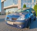 Синий Рено Клио, объемом двигателя 1.1 л и пробегом 295 тыс. км за 3950 $, фото 2 на Automoto.ua