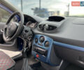 Синий Рено Клио, объемом двигателя 1.2 л и пробегом 270 тыс. км за 2950 $, фото 43 на Automoto.ua