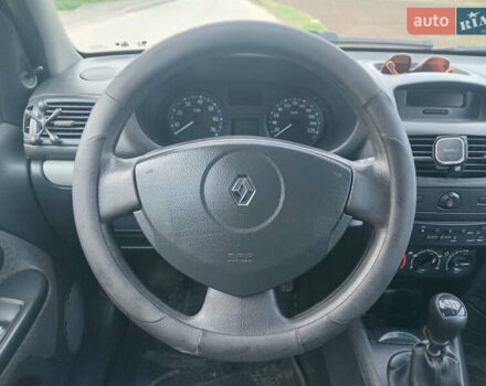 Синій Рено Кліо, об'ємом двигуна 1.2 л та пробігом 299 тис. км за 2950 $, фото 16 на Automoto.ua