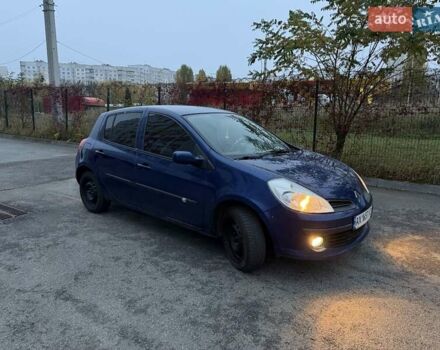 Синий Рено Клио, объемом двигателя 1.39 л и пробегом 120 тыс. км за 3950 $, фото 6 на Automoto.ua