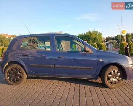 Синий Рено Клио, объемом двигателя 1.15 л и пробегом 299 тыс. км за 4350 $, фото 11 на Automoto.ua