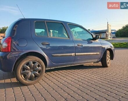 Синій Рено Кліо, об'ємом двигуна 1.2 л та пробігом 295 тис. км за 3250 $, фото 6 на Automoto.ua
