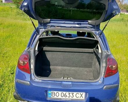 Синий Рено Клио, объемом двигателя 1.15 л и пробегом 270 тыс. км за 2800 $, фото 2 на Automoto.ua