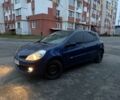 Синій Рено Кліо, об'ємом двигуна 1.4 л та пробігом 120 тис. км за 3650 $, фото 5 на Automoto.ua